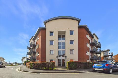 undefined, Longhorn Avenue, Gloucester, Gloucestershire, GL1