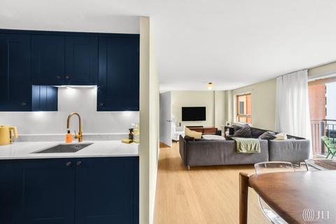 2 bedroom flat for sale, Burford Wharf, Cam Road, London, E15