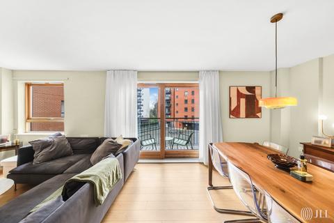 2 bedroom flat for sale, Burford Wharf, Cam Road, London, E15