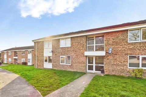 undefined, Gardeners Close, Horsham RH12