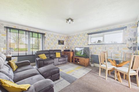 undefined, Gardeners Close, Horsham RH12