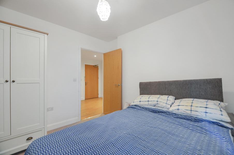 Bedroom 2 Pic 3.jpg