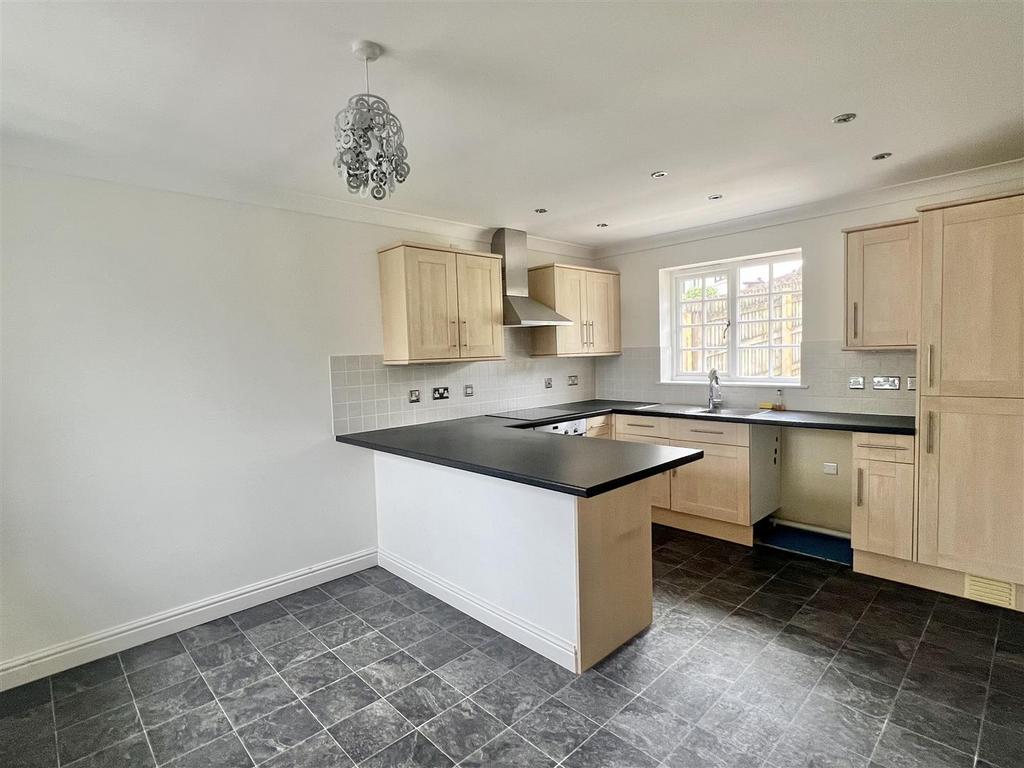 Kitchen/Breakfast Room