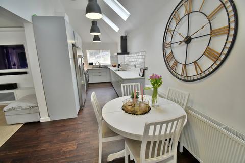 undefined, Wimborne Road, Bournemouth, BH10
