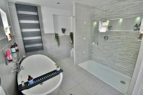 undefined, Wimborne Road, Bournemouth, BH10