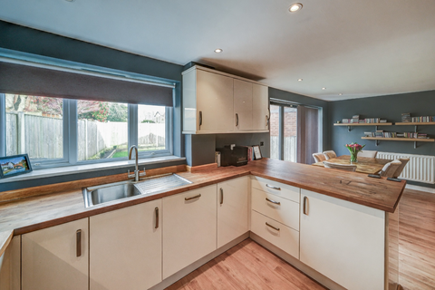 undefined, Rushgreen Road, Lymm WA13