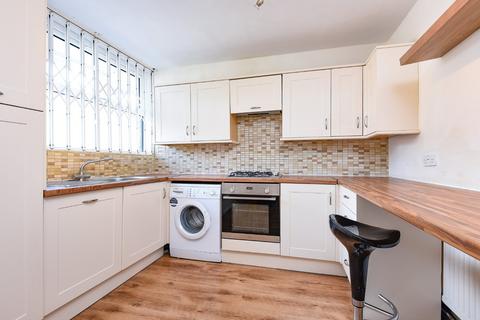 3 bedroom flat to rent, Bolingbroke Walk, Battersea, London, SW11