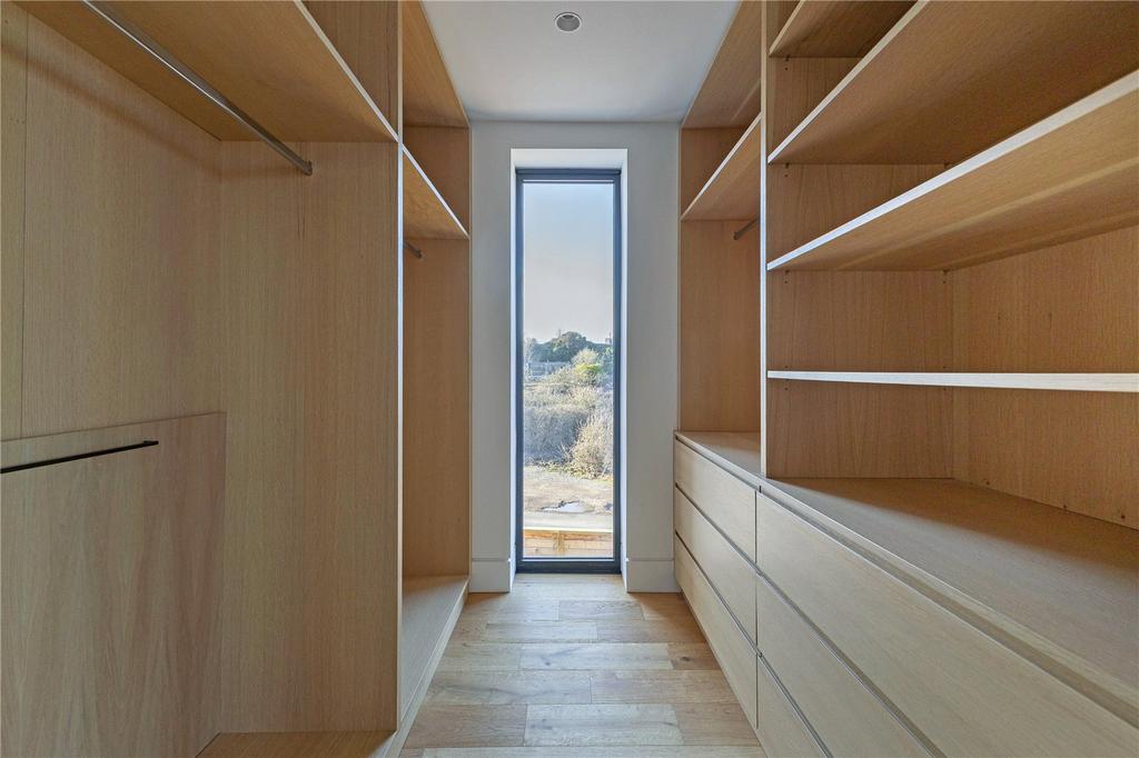 Walk In Wardrobe