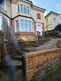 undefined, 31 Ashburnham Road, LU1 1JN