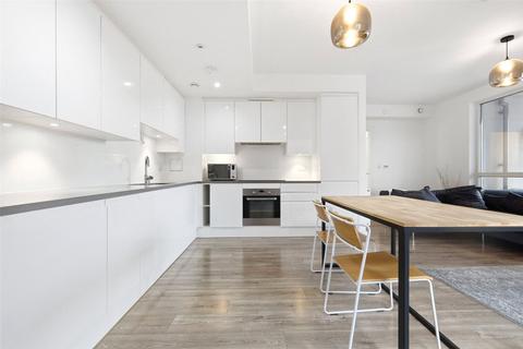 3 bedroom apartment for sale, Minnie Baldock Street, London E16