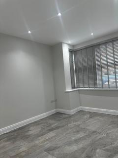3 bedroom flat to rent, Harrow HA1