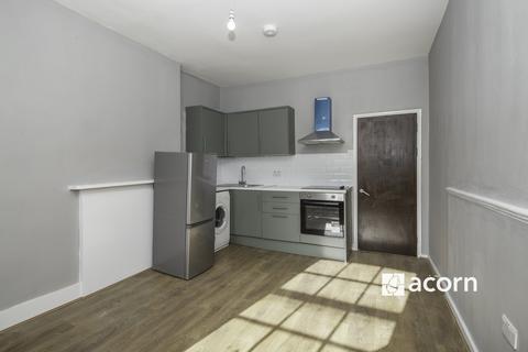 2 bedroom flat to rent, New Cross Road London SE14