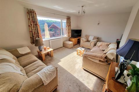 2 bedroom detached bungalow for sale, Hollies Road, Launceston