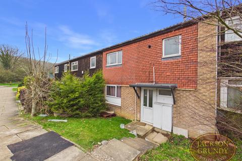 3 bedroom terraced house for sale, Rillwood Court, Lumbertubs, NN3 8JA