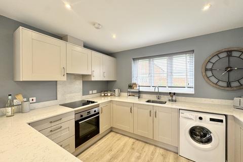 3 bedroom house to rent, Nelson Avenue, Shotley Gate, IPSWICH