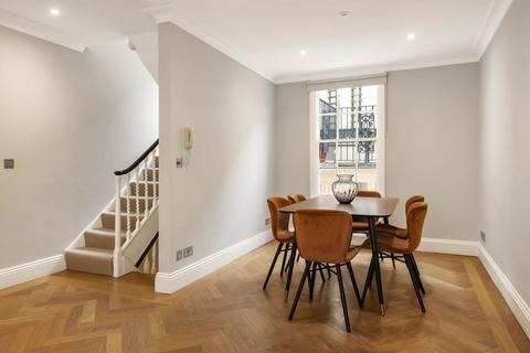 undefined, Little Chester Street, Belgravia, SW1X