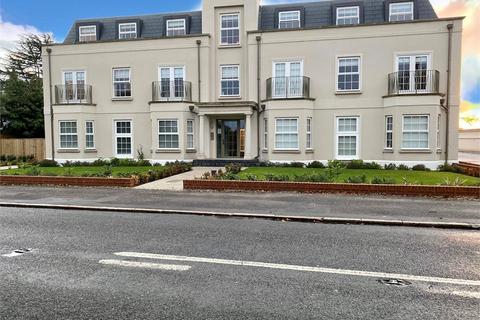 2 bedroom apartment to rent, Slough Road, Datchet SL3