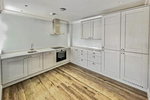 2 bedroom apartment to rent, Slough Road, Datchet SL3