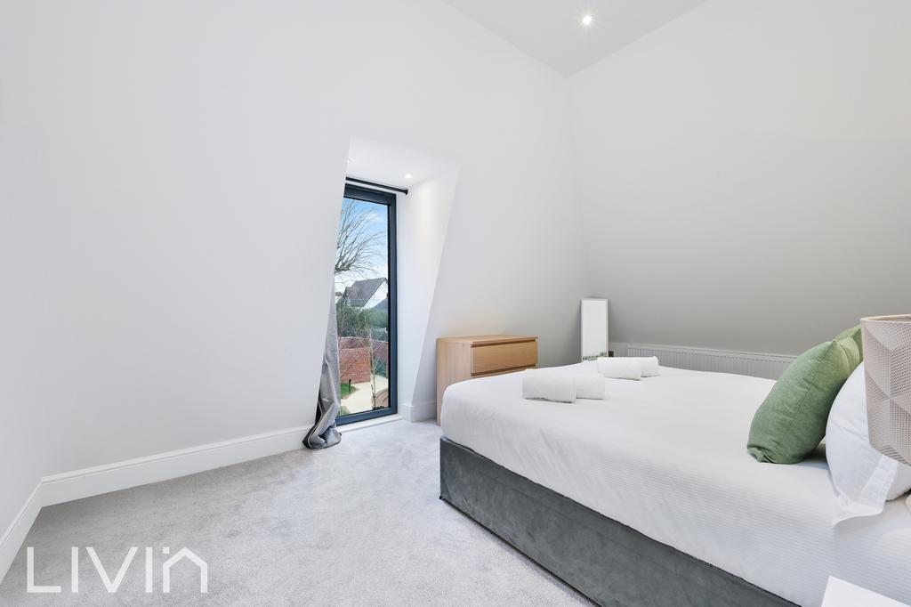 Maplehurst square, 4  (14)