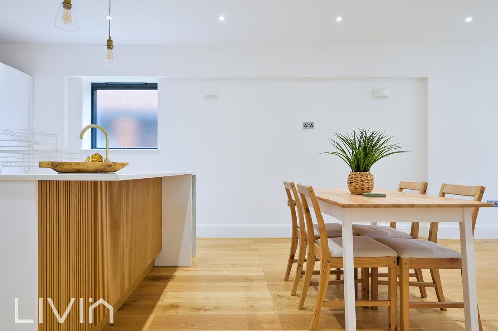 Maplehurst square, 4  (7)