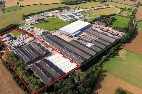 Distribution warehouse to rent, 7 Summer Rd Bury St Edmunds IP31 2BG