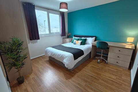 undefined, Woodbridge Lawn, Leeds LS6