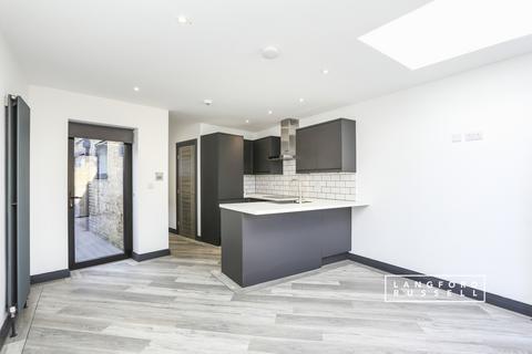undefined, Lakes Road Keston BR2