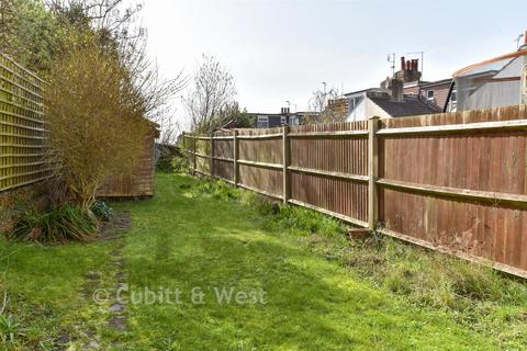 3 bedroom semi-detached house for sale, Balfour Road, Brighton, East Sussex