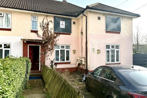 Conway Grove, London, W3