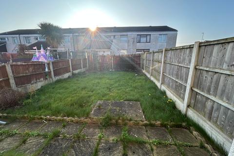 undefined, Round Hey, Liverpool, L28