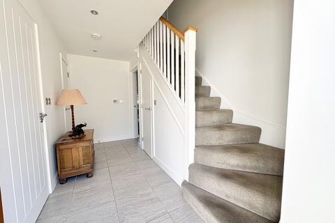 3 bedroom end of terrace house for sale, Lake Road, Hamworthy , Poole, BH15
