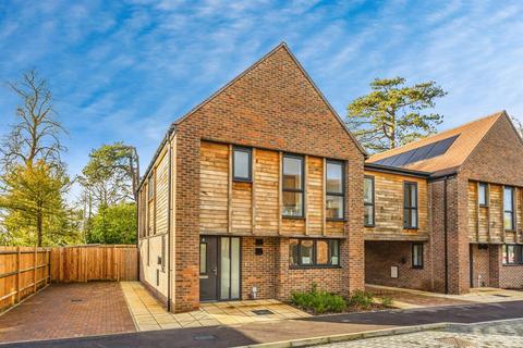 undefined, Hanlye Lane, Cuckfield, Haywards Heath