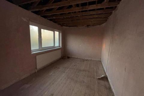 4 bedroom semi-detached house for sale, 67 Middlegate Road, Essex, PE20 1DA