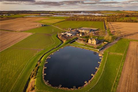 undefined, Carlogie Farm, Carnoustie, Angus, DD7
