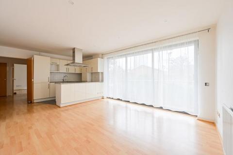 1 bedroom flat for sale, Ocean Wharf, Westferry Road, London, E14
