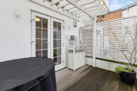 2 bedroom flat for sale, Westbourne Terrace, London W2