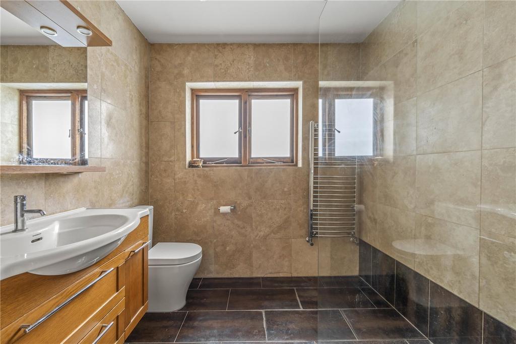 Bedroom En Suite