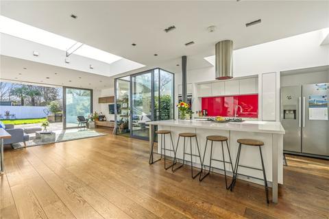 4 bedroom terraced house for sale, The Green, Twickenham, TW2