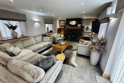 undefined, Eglwys Nunnydd, Margam, Port Talbot, SA13