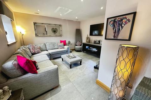 undefined, Eglwys Nunnydd, Margam, Port Talbot, SA13