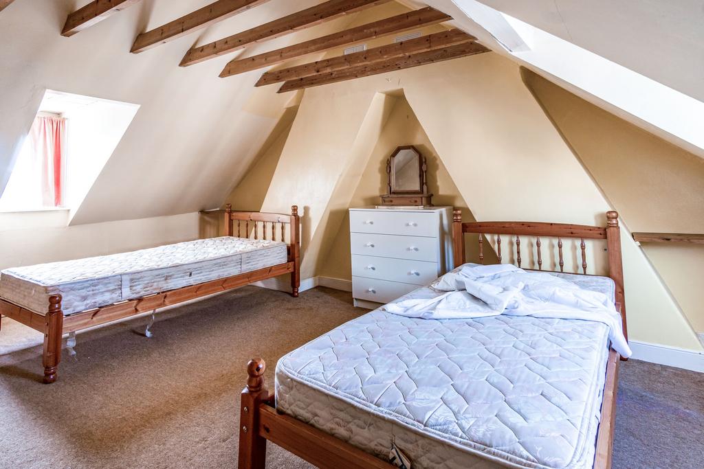 Bed 2