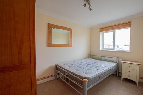 2 bedroom maisonette to rent, Green Park, Cambridge CB4