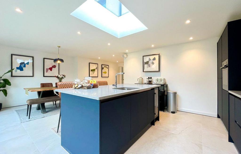 Kitchen / Family Room
