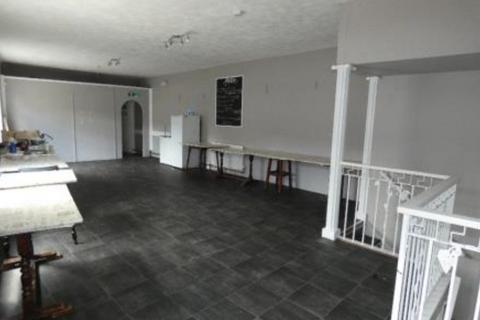 undefined, New Street, Grimsby, DN31 1