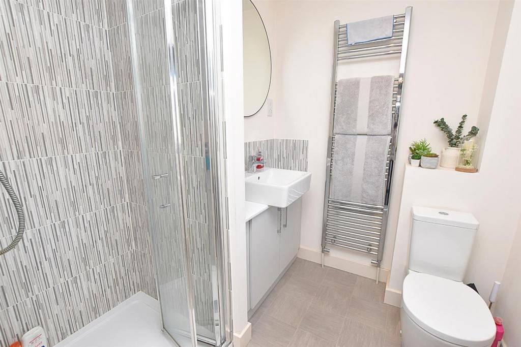 En suite shower room