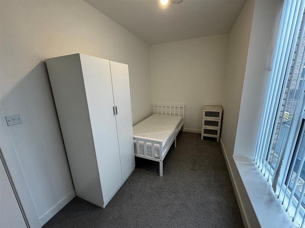 Second Bedroom 2.jpg