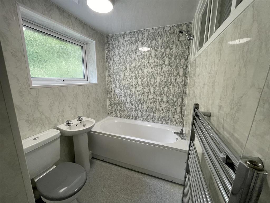 Bathroom / Wc