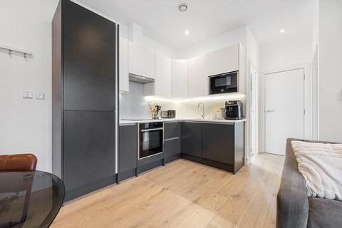 2 bedroom flat for sale, Abbeville Road, SW4