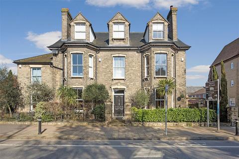 4 bedroom townhouse for sale, Risbygate Street, Bury St. Edmunds