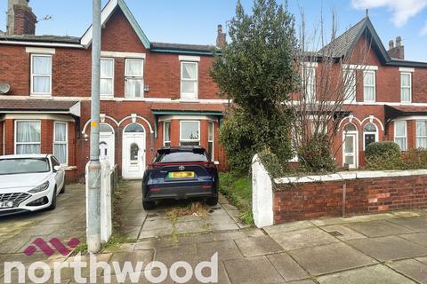 3 bedroom semi-detached house for sale, Tithebarn Road, Southport, PR8